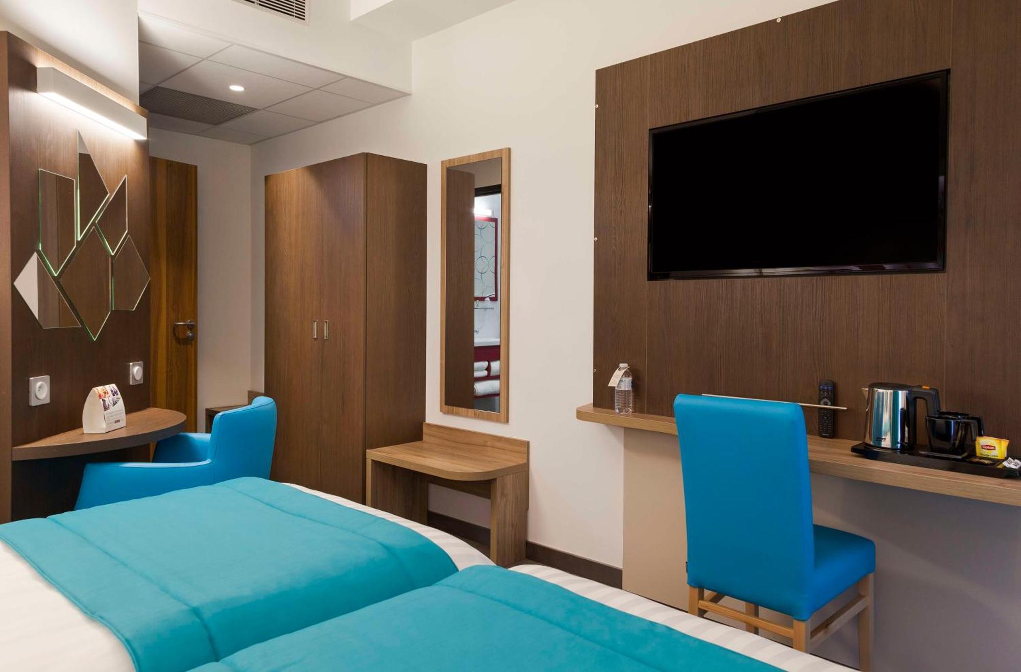 Brit Hotel Privilege Figeac Kültér fotó