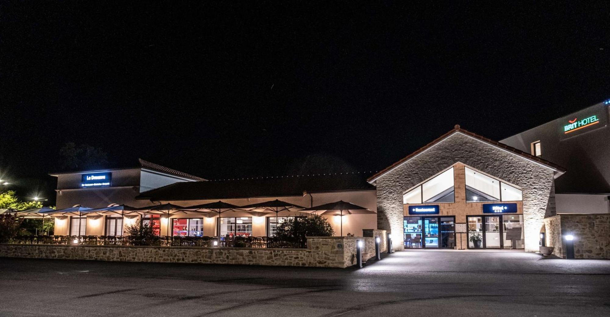 Brit Hotel Privilege Figeac Kültér fotó